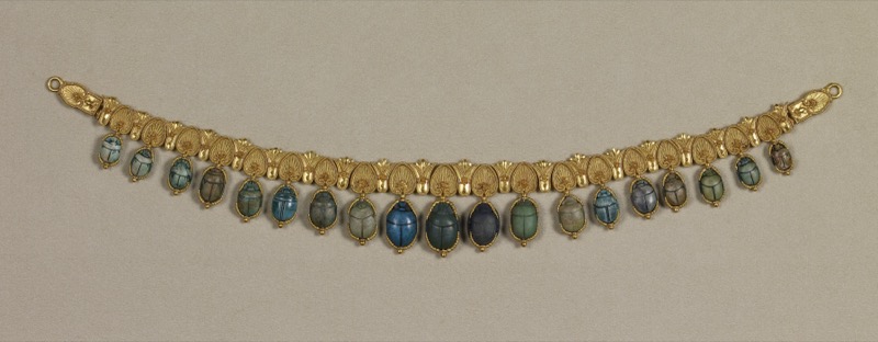Egyptian-style gold necklace with scarabs by Giacinto Melillo, late 19th century — an example of the Egyptian Revival movement in jewellery